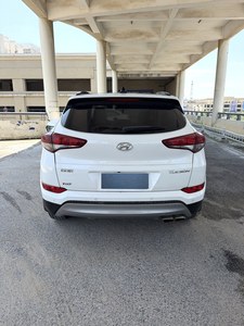 <span class=keywords><strong>Hyundai</strong></span> <span class=keywords><strong>Tucson</strong></span> 1.6T 2WD 15th Anniversary <span class=keywords><strong>2018</strong></span> Usado, Automático, <span class=keywords><strong>Gasolina</strong></span>, SUV, Venta al Por Mayor para Importadores Africanos, Auto Usado en China - Product Image 6