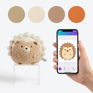 Peluche hérisson personnalisée, ronde, moelleuse, à dos en dôme et à picots, bicolore crème et beige, avec petits membres, mascotte personnalisée style forêt - Product Image 1
