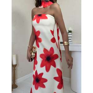 Elegante vestido de madre de la novia con estampado floral, corte en A, tirantes finos, tela tejida, vestido largo amarillo. - Product Image 3