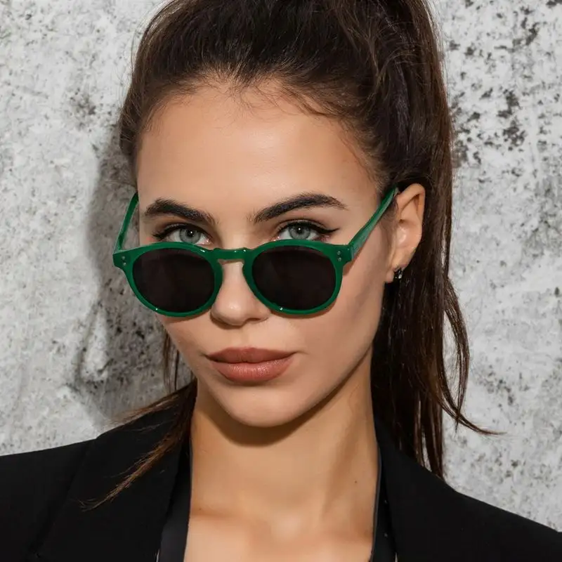 Neue schwarze runde Schattierungen Sonnenbrille Frauen Mode Retro Spiegel Flat Top Overs ize Sonnenbrille Männer