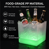 Seau à glace carré à double paroi avec LED, 3,5 L, en PP de qualité alimentaire, transparent, couleur dégradée RGB, pour bar, KTV, hôtel, fête, logo personnalisé, fourniture OEM