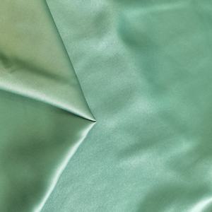 Vente en gros 100% Polyester Satin Tissu Doux Stretch Chemises Manteaux pour Filles pour Mariages Vêtements Tissé Imprimé Enduit Uni - Product Image 3