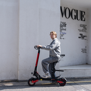 Trottinette électrique tout-terrain KOOLUX U1 - Pliable, siège imperméable, commande par application, roues de 10 pouces, autonomie de 70 km, batterie au lithium, entrepôt Europe - Product Image 6