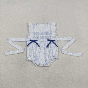 Romper para Bebé Niña con Bordado de Conejo de Pascua y Lazos Azules, Modelo SR3219 - Product Image 6