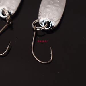 Leurre Spinner Makou en métal 1.5g 2.5g 3.5g pour la pêche en eau douce en ruisseau, hameçon pour cibler les espèces de poissons - Product Image 1