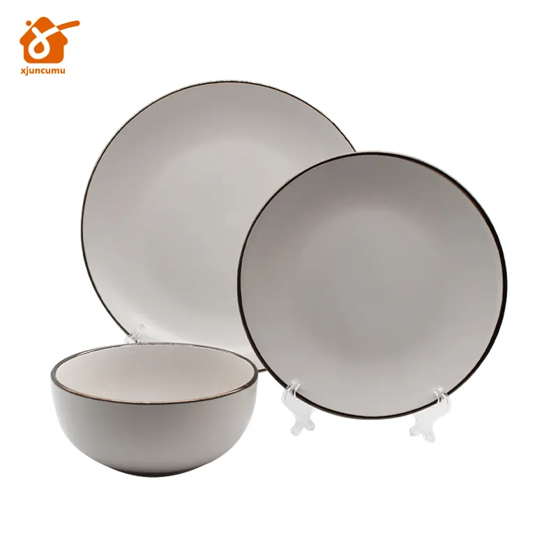 Food grade restaurant tableware colored luxury porcelain dinner ceramic gold rim dinnerware set