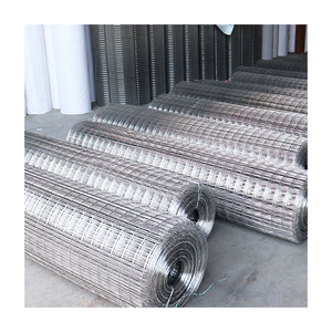 Hot Sale Hot Dipped Galvanized <strong>Fencing</strong> <strong>Netting</strong> 10 Gauge Steel Welded Wire <strong>Mesh</strong> for Animal Pet Cages - Product Image 2