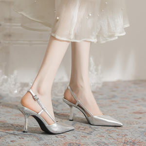 Bottines à lacets à talons hauts pour femmes, bottines à la mode avec talon pour les soirées, l'hiver, les tenues décontractées et les sorties en soirée - Product Image 3