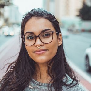 Vente en gros de bijoux de corps Gaby faux anneau de nez de luxe CZ faux tatouage non piercing pince-nez pour hommes sans piercing - Product Image 3