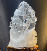 Chine Donghai cristal artisanat Top qualité sculpté à la main clair Quartz Statue Figurine pour Collection décoration de la maison