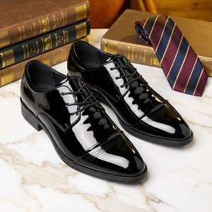 Nouvelles Chaussures Habillées en Cuir pour Hommes 2026 – Résistantes à l'Usure, Antidérapantes, Décontractées, à Bout Pointu - Product Image 4