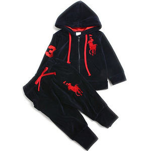 Conjunto Deportivo Económico y Popular para Niños, Pantalones y Camiseta de Diseño - Product Image 6