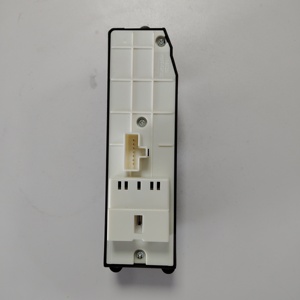 Interruptor regulador de ventana de alta calidad y <span class=keywords><strong>precio</strong></span> razonable 84820-60120 para <span class=keywords><strong>Toyota</strong></span> - Product Image 3