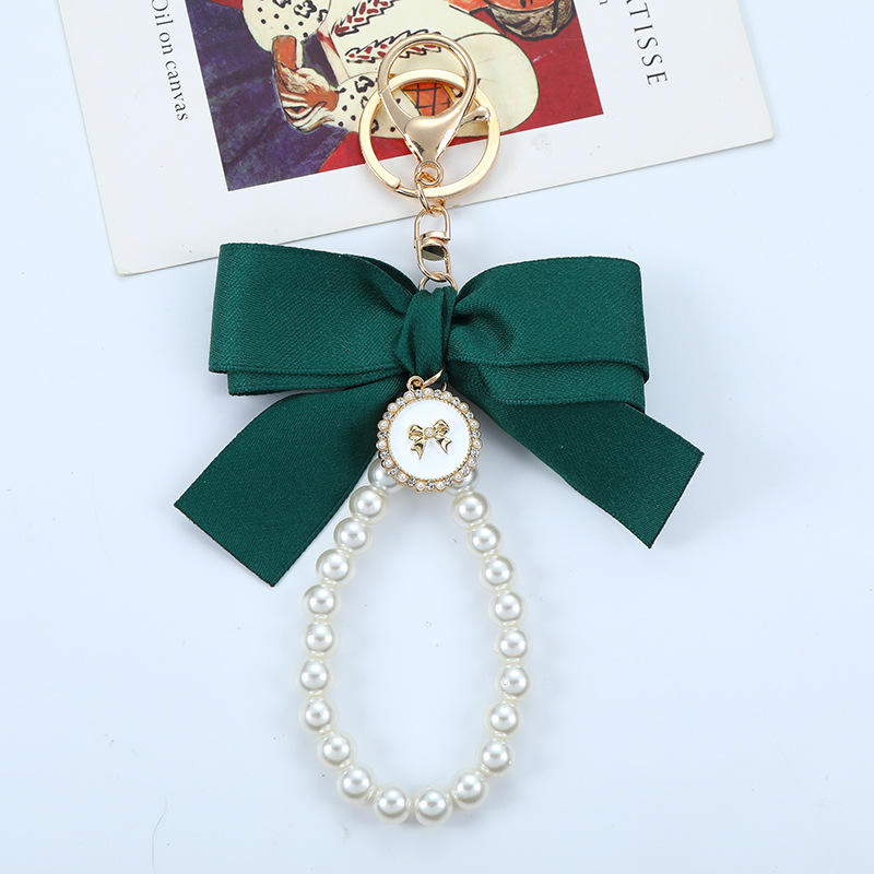 สีเขียวเข้ม