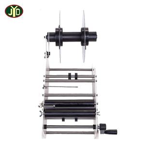 MT-30手動手動小型丸ボトルラベリングマシンラベルアプリケーター粘着ステッカーラベル貼り付け機 - Product Image 3