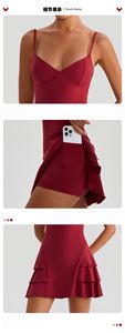 Damen Spaghetti-Träger V-Ausschnitt Rüschensaum Kleid mit Eingebauter Shorts Reißverschluss Hinten Figurbetont Sportbekleidung für Tennis Workout - Product Image 6