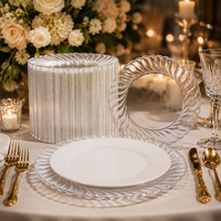 Assiettes de présentation de luxe en PS sans BPA, bord festonné, aspect argenté, doré et acrylique transparent pour la décoration de table de mariage, de Noël et de banquet