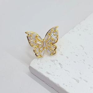 Anillos de apilamiento doble de Margarita con flor de mariposa de Zirconia cúbica chapada en oro de moda para mujer y niña, anillo de dedo ajustable delicado - Product Image 4