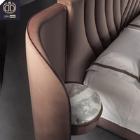 Luxus moderne lila Leder gebogenes Kopfteil Schlafzimmer möbel Set Neuankömmling Zeitgenössisches Design Bett mit Hocker
