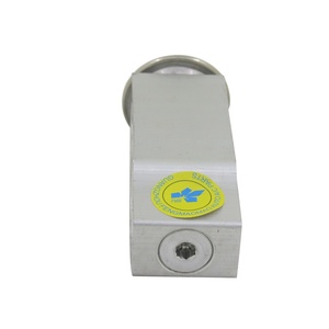 Vanne de décharge de climatisation pour Lexus GS300 ES300 RX300 3.0 LX470 4.7L IS200 HONDA FIT - Product Image 3