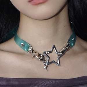 Gargantilla exclusiva transfronteriza con estrellas, collar colorido, estilo punk subcultural, collar versátil de nicho, de cuero dulce y moderno. - Product Image 3