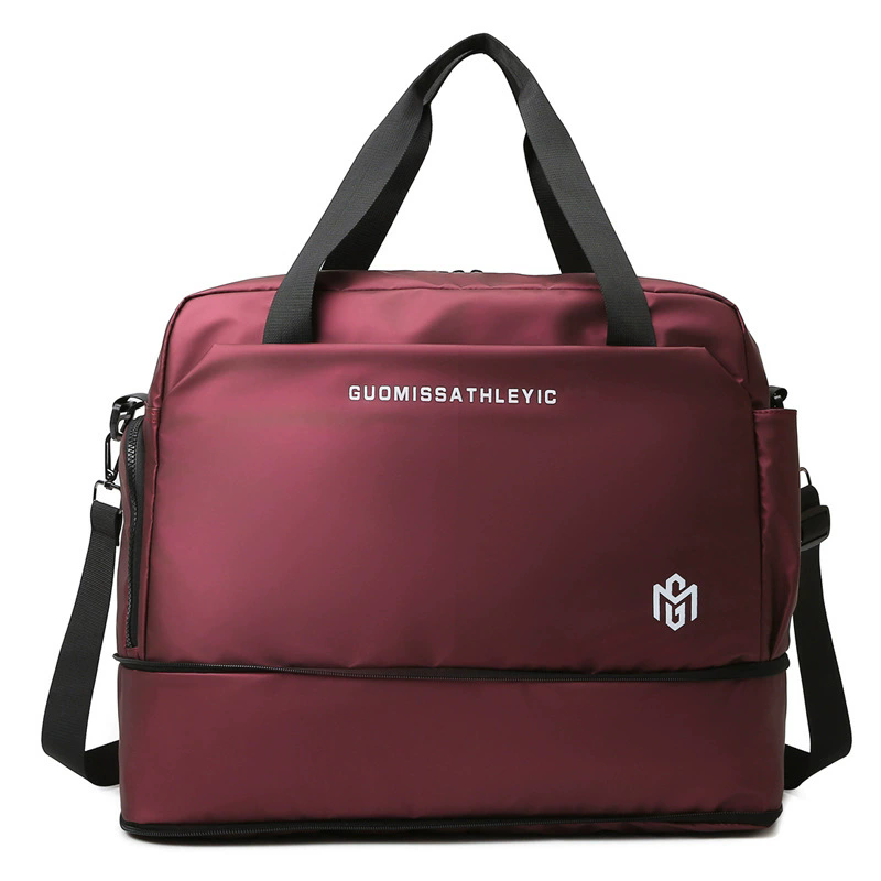 สีแดงเข้ม