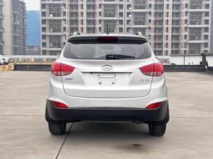 מכוניות משומשות 2012-2013 יונדאי ix35 רכב שטח משומש 2.0 ליטר אוטומטי קילומטראז' נמוך ללא תאונות ייצוא סיטונאי - Product Image 3