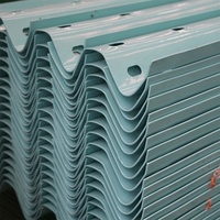 Barrière routière à trois vagues en acier galvanisé pour la protection des gabillons et des barrières de circulation en Chine