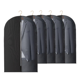Housse de protection pour vêtements à bas prix, en polyester PET recyclé de luxe, avec logo personnalisé, sac de rangement pliable écologique non tissé pour costumes - Product Image 2