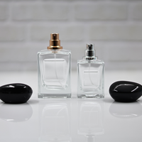 Flacon en verre de haute qualité 50ml/100ml pour parfum et sérum de soin, avec boîte cadeau personnalisable, couvercle et diffuseur, vente en gros, livraison immédiate