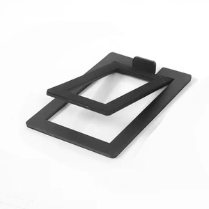 Nuevos productos de tendencia más vendidos Soporte de escritorio para computadora portátil Soporte de altavoces para tableta Altavoces y accesorios Mini soporte de <span class=keywords><strong>altavoz</strong></span> - Product Image 1