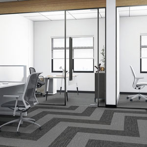 Dalles de moquette commerciales carrées de luxe en polypropylène avec support en PVC pour bureaux et salons - Product Image 3