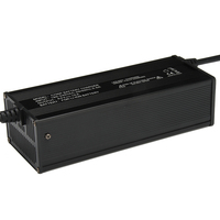 Pengisi Daya Baterai Lithium Portabel Xietong C700P 84v 10a 200-240V Input 840W untuk Sepeda Listrik Skuter Roda Tunggal