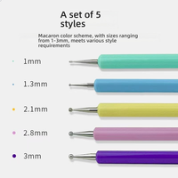 Outil de manucure à double embout Stylo à macarons en métal avec pinceau en plastique pour dessiner des strass et pointiller des fleurs