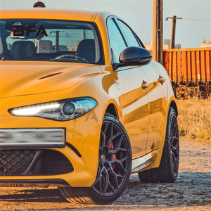 Pour <span class=keywords><strong>Alfa</strong></span> Romeo <span class=keywords><strong>Giulia</strong></span> mise à niveau capot en fibre de carbone de remplacement kit de carrosserie de style trèfle à quatre feuilles - Product Image 4