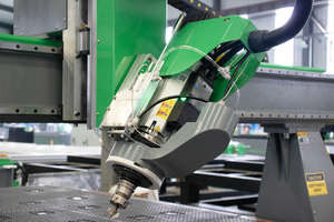 Routeur CNC avec 4ème axe rotatif pour meubles en bois, routeur CNC 4 axes avec pompe à huile entièrement automatique, facile à utiliser, fabrication industrielle - Product Image 6