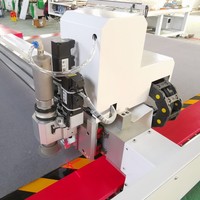 Máquina CNC Oscilante con Cuchilla de Corte, Plotter Digital CNC, Máquina de Corte Láser para Neopreno