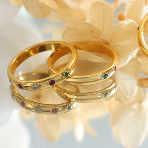 18K Vàng Mạ Cầu Vồng Sao Xếp Chồng Vòng Không Thấm Nước Cubic Zircon Engagement Band Nhẫn Đối Với Phụ Nữ Đơn Giản <span class=keywords><strong>Midi</strong></span> Ngón Tay Cái Ngón Tay Nhẫn - Product Image 5