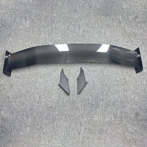 Aileron arrière pour <span class=keywords><strong>Chevrolet</strong></span> <span class=keywords><strong>Corvette</strong></span> <span class=keywords><strong>C8</strong></span> Z06 style fibre de carbone, <span class=keywords><strong>prix</strong></span> usine, vente en gros - Product Image 2