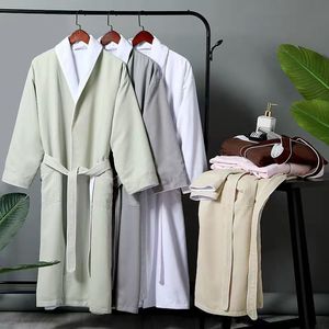 Albornoz <span class=keywords><strong>de</strong></span> Hotel Personalizado en Tallas S M L XL XXL XXXL, Calidad <span class=keywords><strong>de</strong></span> Spa <span class=keywords><strong>de</strong></span> Hotel <span class=keywords><strong>de</strong></span> 4 y 5 Estrellas, Albornoz Personalizado en Colores Gris y Beige para Hotel - Product Image 2