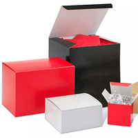 Boîte d'emballage en carton avec revêtement UV, estampage à chaud or, impression évanouissante et impression en relief
