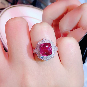 Anello con pietra rossa per donna, elegante stile con pietre colorate, gioielli alla moda per celebrazioni - Product Image 4