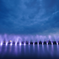 Fontaine Musicale Flottante avec Lumières LED Multicolores en Acier Inoxydable 304 de Qualité Commerciale, Contrôle DMX512, Taille Personnalisable pour