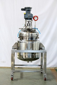 Réacteur de mélange en acier inoxydable bibo 50L avec composants essentiels, moteur et cuve de réaction - Product Image 3