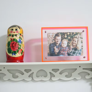 2025 thiết kế mới mới đến Mini Acrylic Instax khung ảnh với Neon cạnh màu Đỏ - Product Image 5