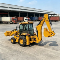Backhoe Loader dengan Bucket Loader Depan Mesin 4x4 untuk Penggalian, Pemuatan, dan Penanganan Sampah