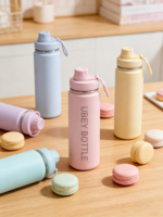 Bouteille d'eau sport en acier inoxydable 710 ml à couleurs contrastées, grande capacité, vente chaude
