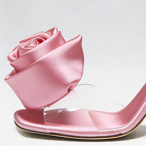 Sandales à talons hauts pour femme, grande taille 45, avec fleur sur le devant, style stiletto, à brides cheville, en soie, pour l'été, avec empeigne en PVC - Product Image 5