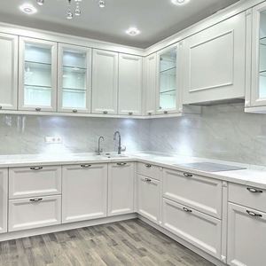 ตู้ครัวสีขาวแบบทันสมัยเฟอร์นิเจอร์ห้องครัวระดับไฮเอนด์พร้อมเกาะ - Product Image 1