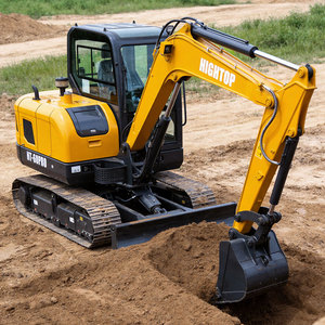 Mini-excavatrice sur chenilles HT60 de 6 tonnes (6000 kg) la plus vendue avec tarière, godet et fourche décompacteuse - Product Image 2